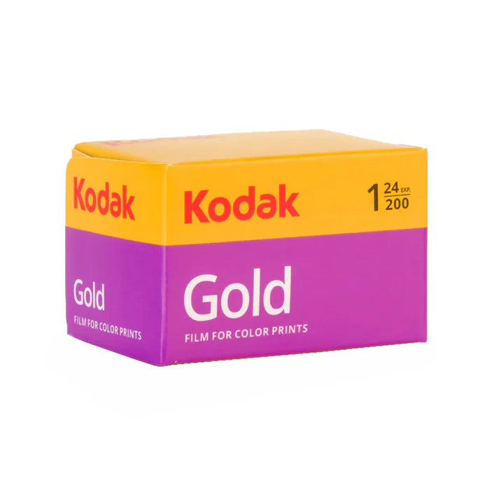 Kodak Gold 200 Color Negative Film (35mm Roll Film, 24 Exposures)